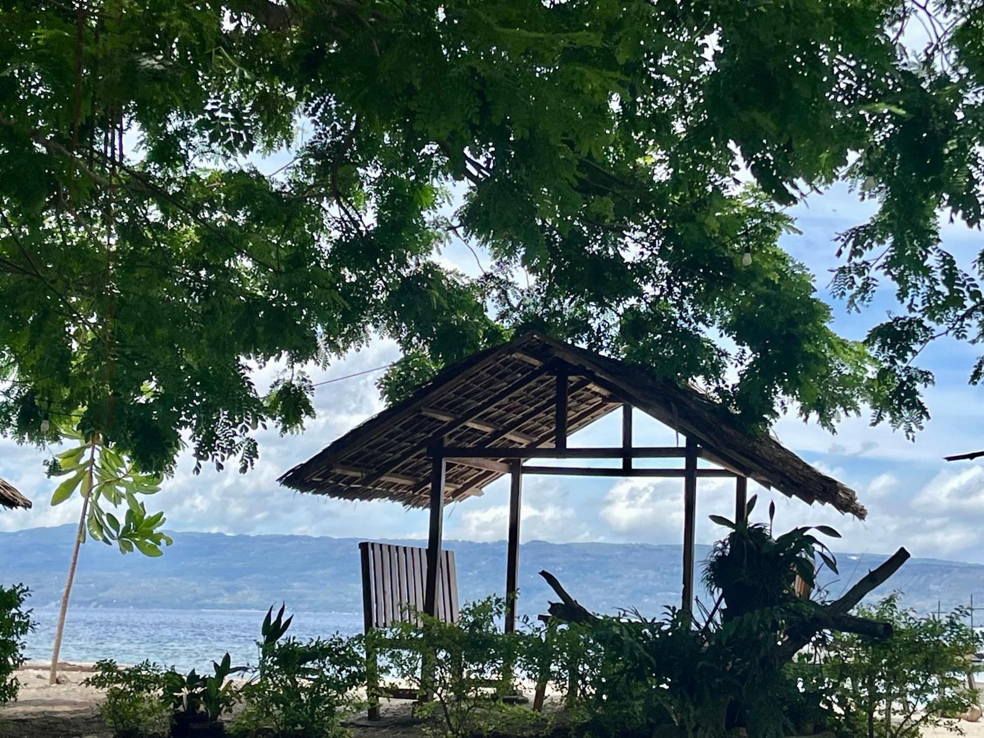 Boochee Beach Tampi Ngoại thất bức ảnh